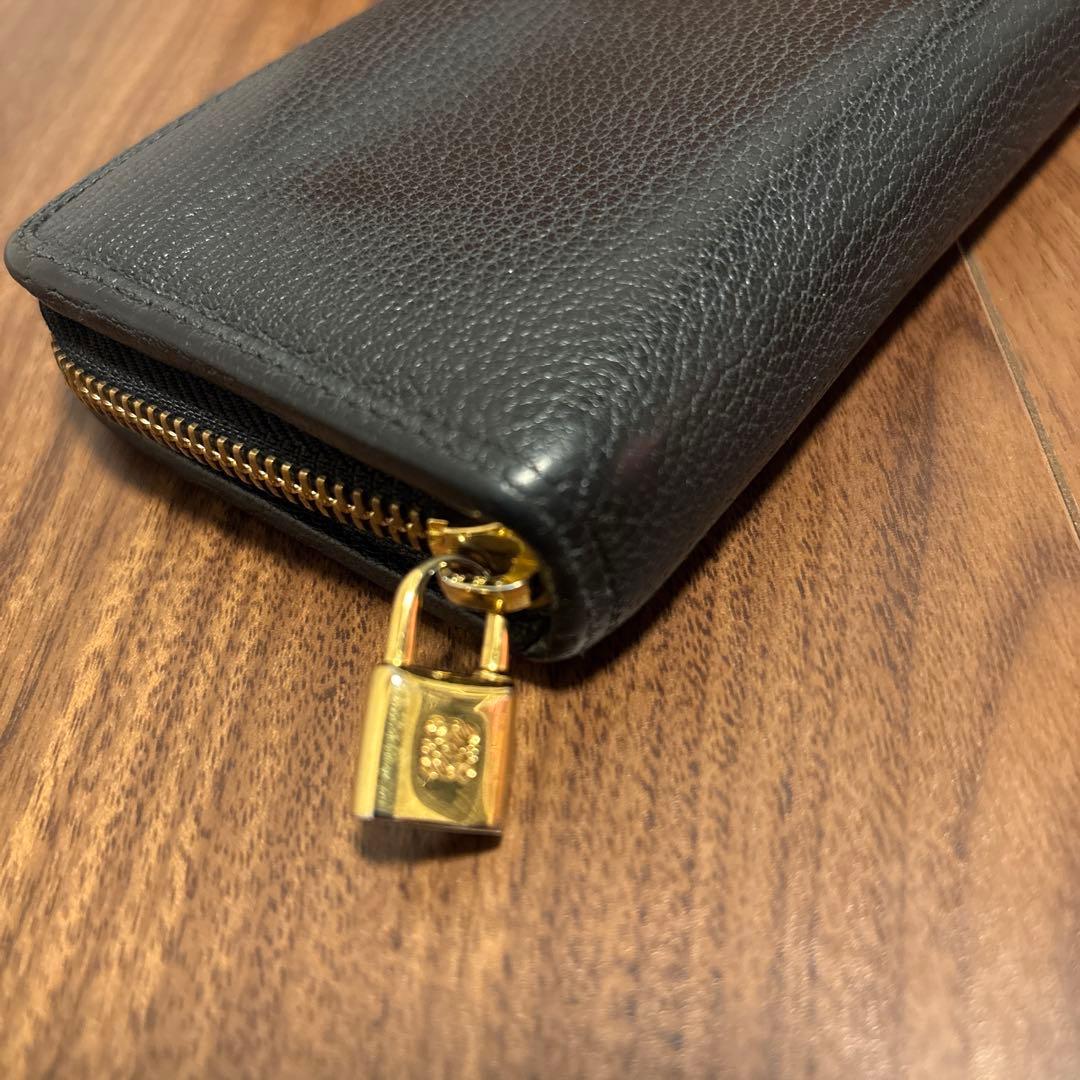 aya　美品　LOEWE ブラック レザー 長財布