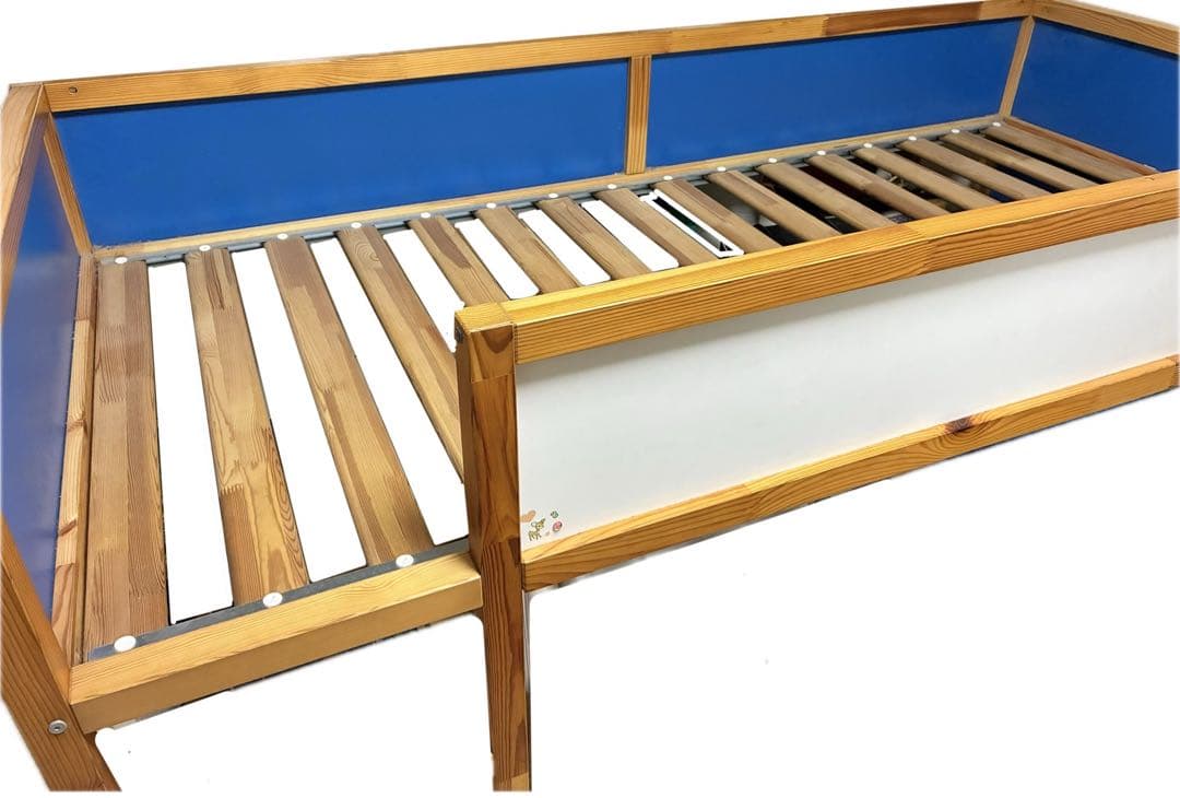 IKEA キューラ カラーは白青のリバーシブル