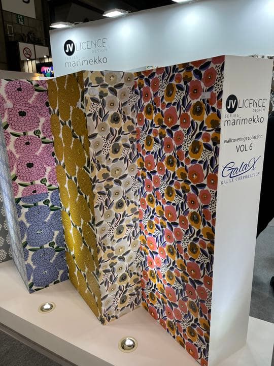 マリメッコ　プケッティ　壁紙　幅53センチ　インディゴ