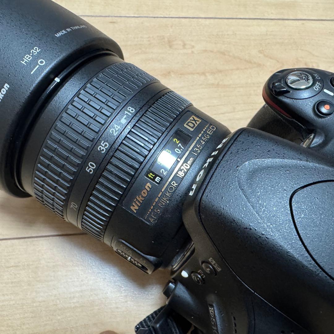 Nikon D5100 レンズ付き オマケ（タムロンレンズ）他バッグ