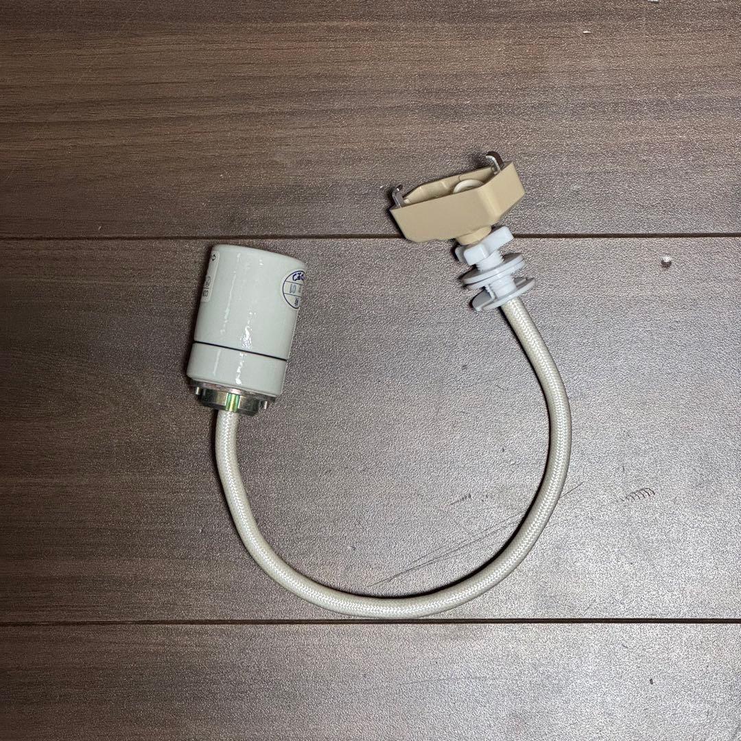 【美品】akari A21 専用ソケット、純正コード（30cm）付き