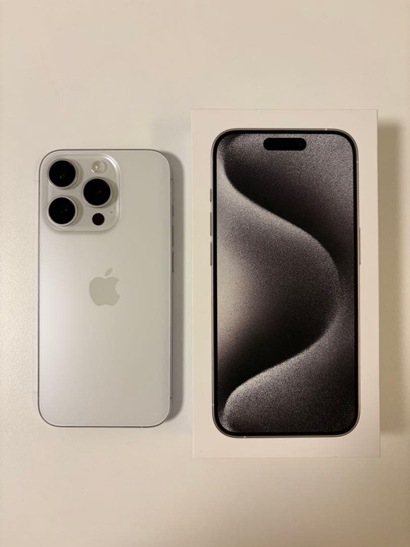 【美品】iPhone15pro本体(128GB)