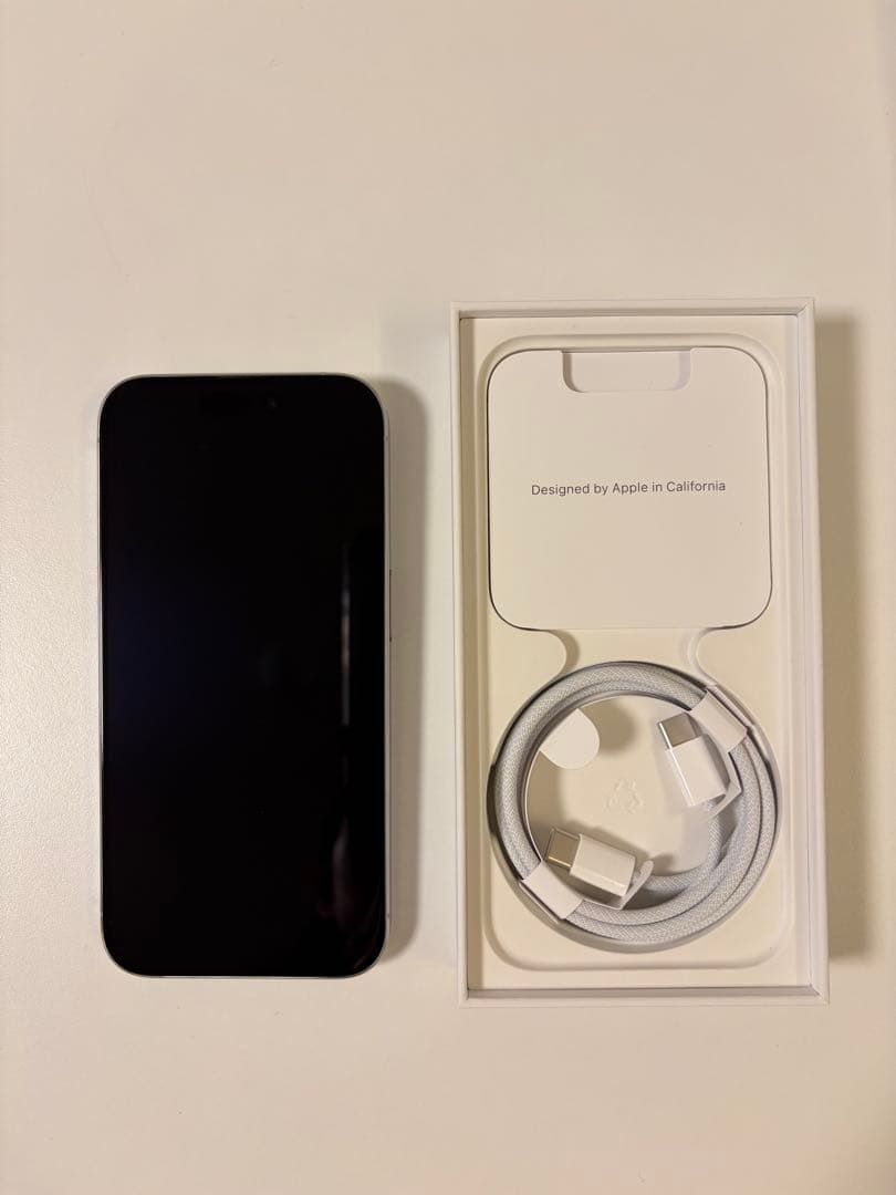 【美品】iPhone15pro本体(128GB)