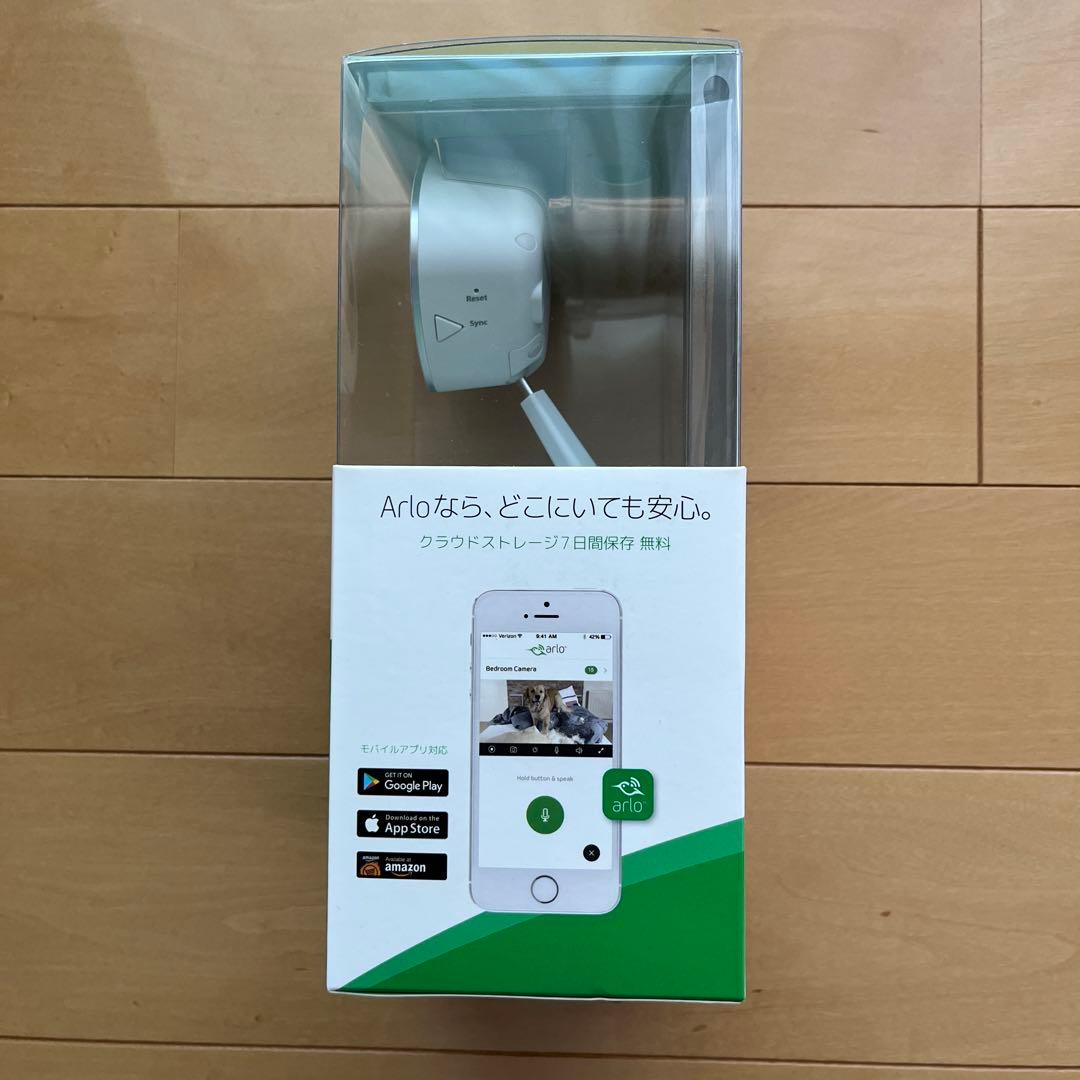 NETGEAR Arlo Q HDホームカメラ 1080p