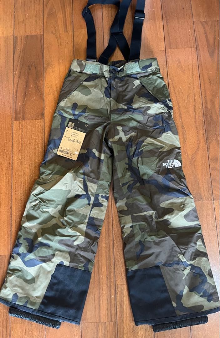 THE NORTH FACE 子ども用カモフラージュウェアセット