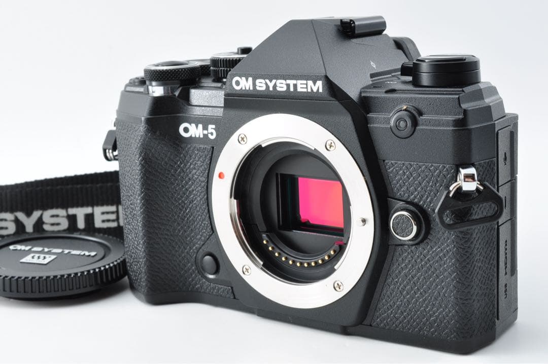 C*T様 OLYMPUS OM SYSTEM OM-5 《 ショット数2030回