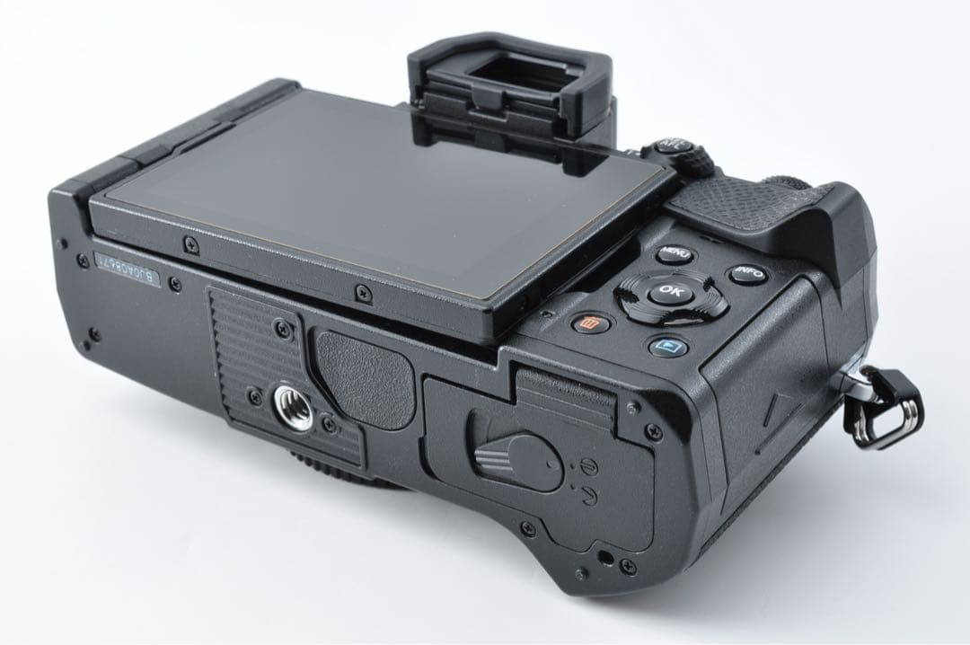 C*T様 OLYMPUS OM SYSTEM OM-5 《 ショット数2030回