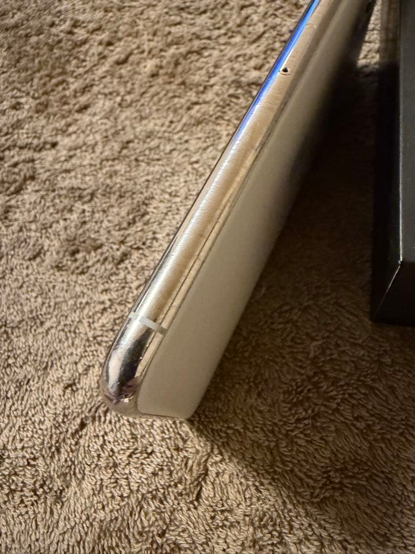 【中古】Apple iPhone 11 Pro Max 256GBシルバー 本体