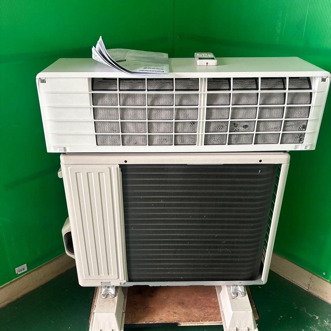 極美品 Panasonic エアコン CS-224DFL-W 2024年製