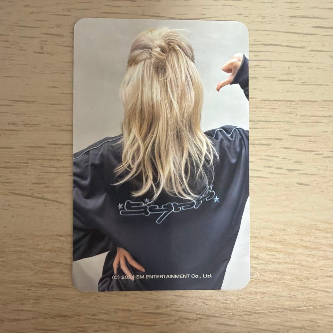 公式　aespa ウィンター SYNK ジャケット ソウル公演 限定 トレカ