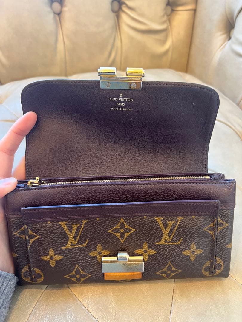 LOUIS VUITTON ルイヴィトン 長財布