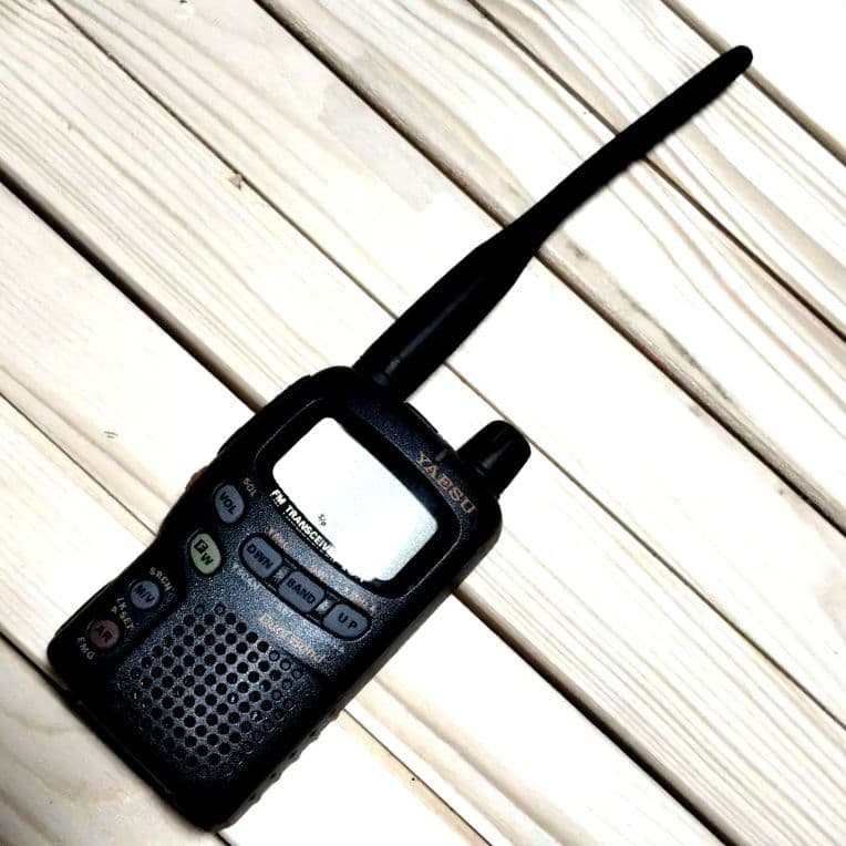 雷*丸様 ヤエスYAESU VX-1 FMトランシーバー