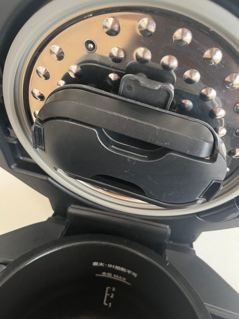 ホットクック1.6L 【KN-HW16G-W】SHARP ホワイト