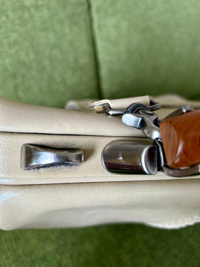 レア色　YOUTA 豊岡鞄 ダレス　木手　縦型L ライトベージュ　男女兼用