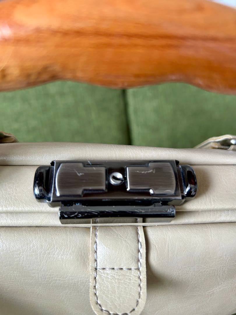 レア色　YOUTA 豊岡鞄 ダレス　木手　縦型L ライトベージュ　男女兼用