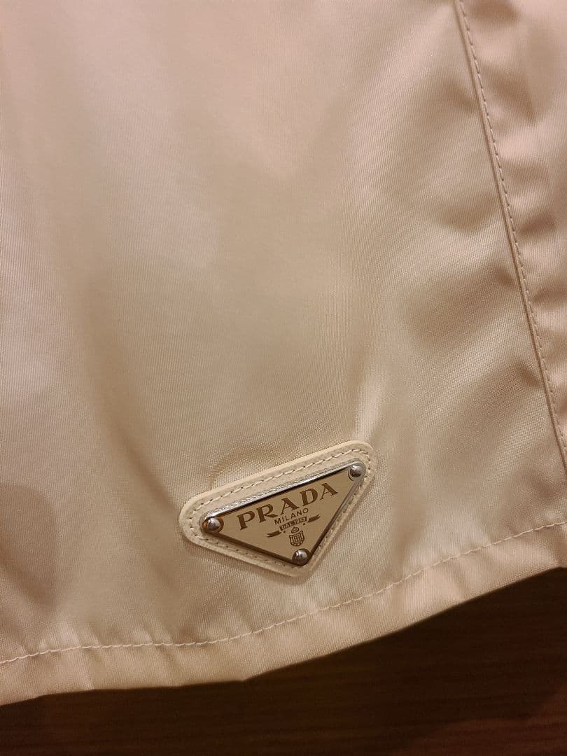 PRADA Re-nylon ナイロン ショートパンツ ベージュ