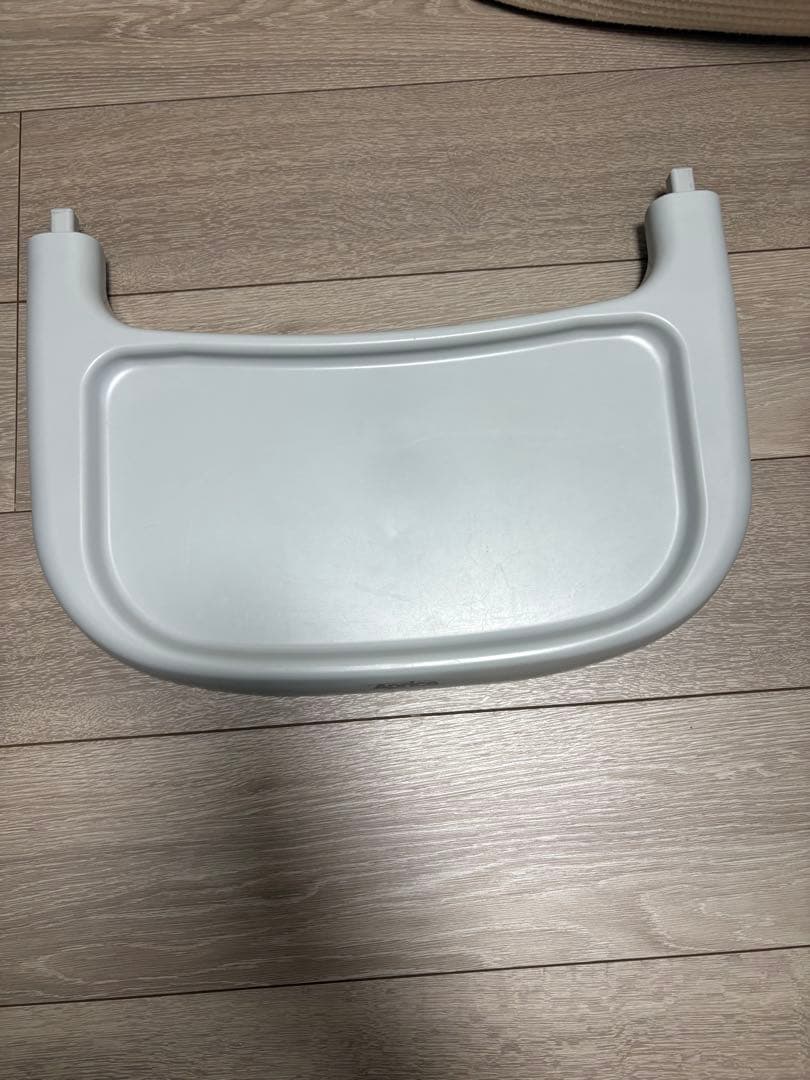 【匿名配送】アップリカ ハイローチェア 手動ユラリズム