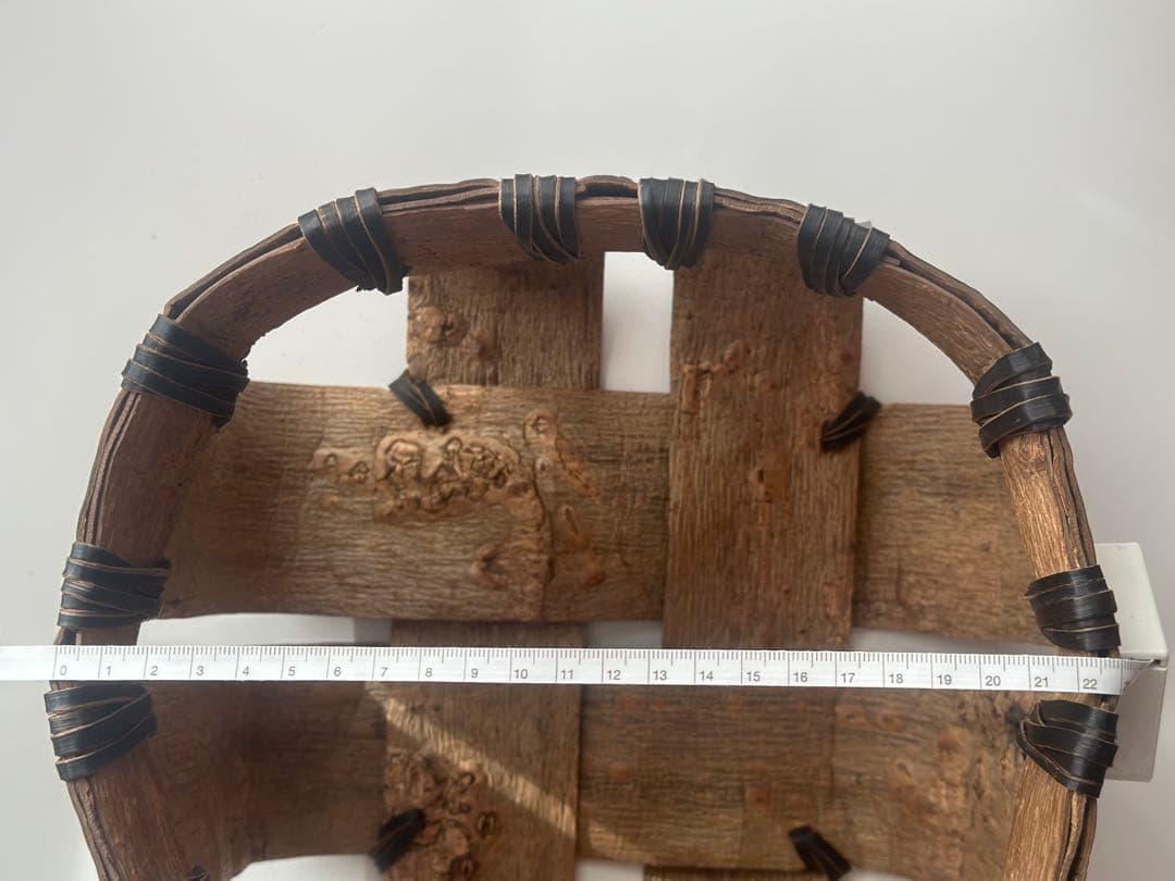 【最終値下げ】渡辺萌　クルミ樹皮　かご