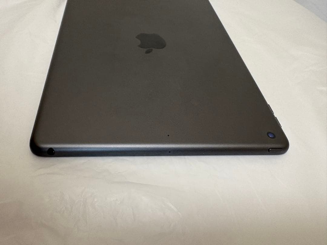 Apple iPad (第8世代) 10.2インチ 32GB