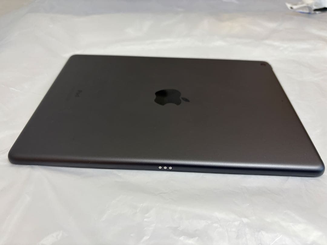 Apple iPad (第8世代) 10.2インチ 32GB