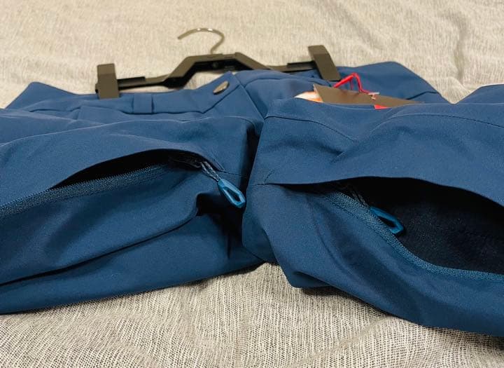 マムート　Casanna HS Thermo Pants Women L 紺