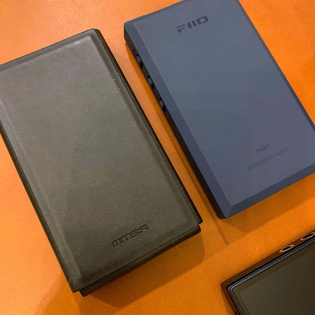 値下 ほぼ新品 FiiO M21 おまけで別売のレザーケース付き (ブラック)