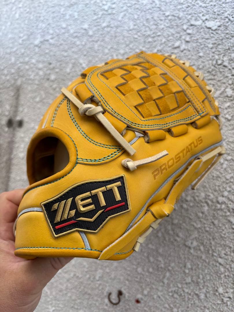 ZETT PROSTATUS 硬式グローブ イエロー