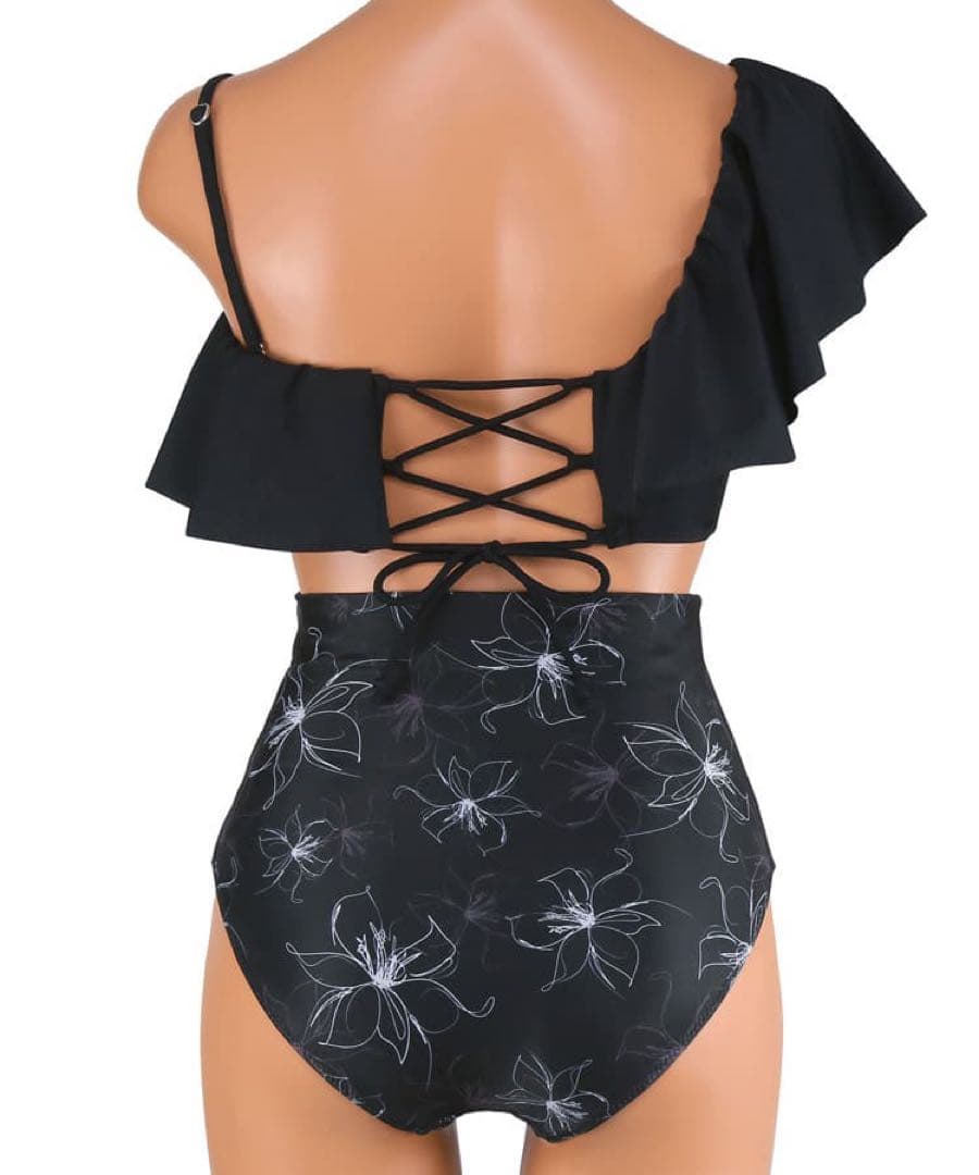 水着　黒　夏　女性用　レディース　ワコール WACOAL ブラック盛れる水着