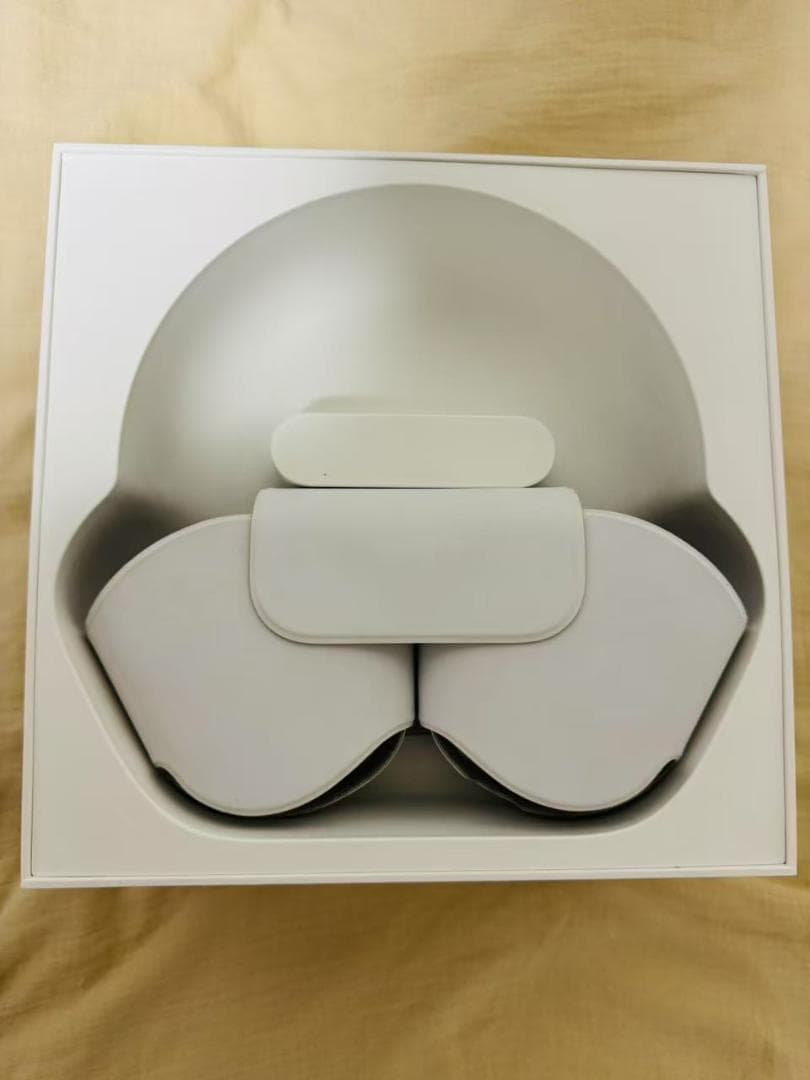 airpods max ヘッドホン Apple正規品