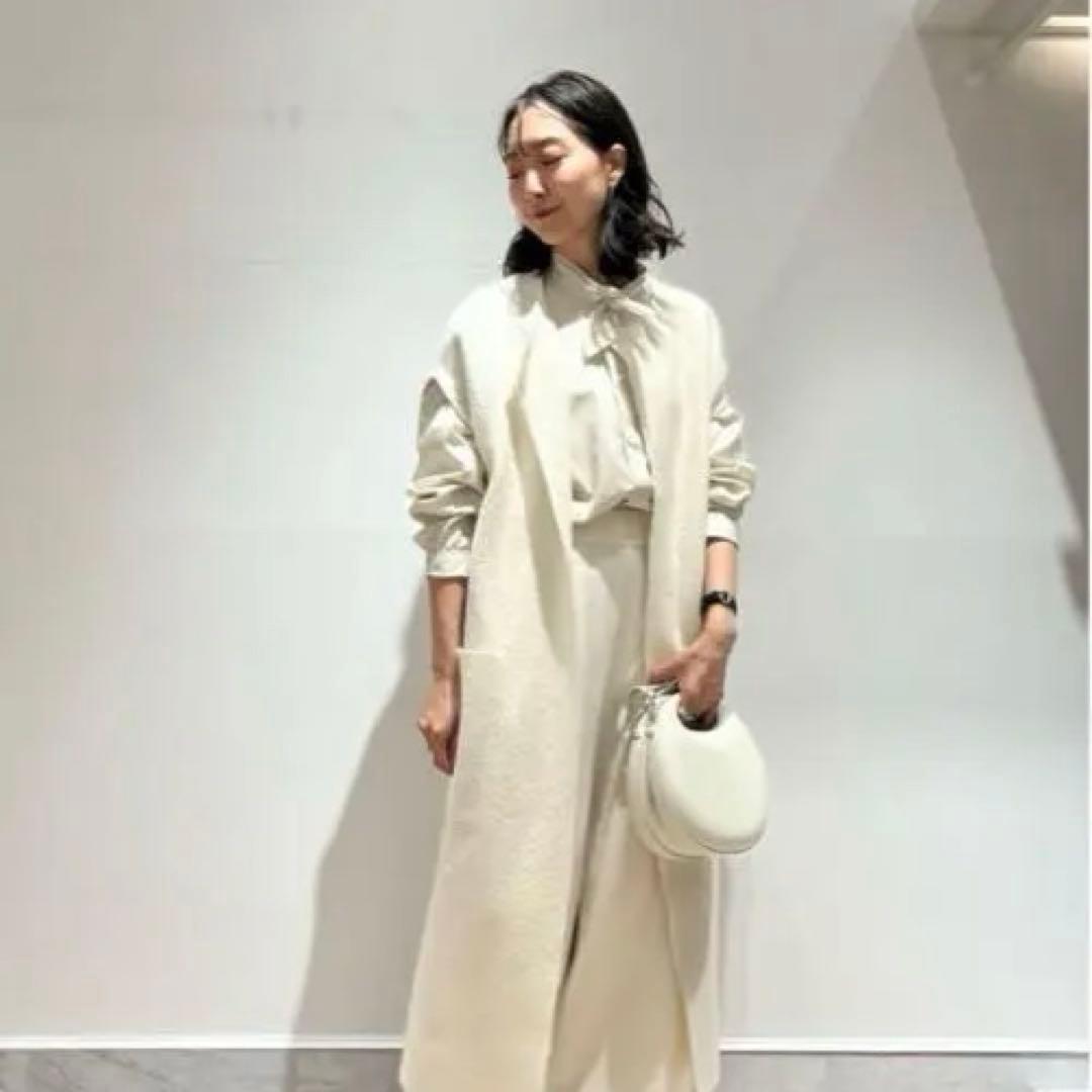 【タグつき】定価86000円 ギャルリーヴィー ベルテッド ロングジレ