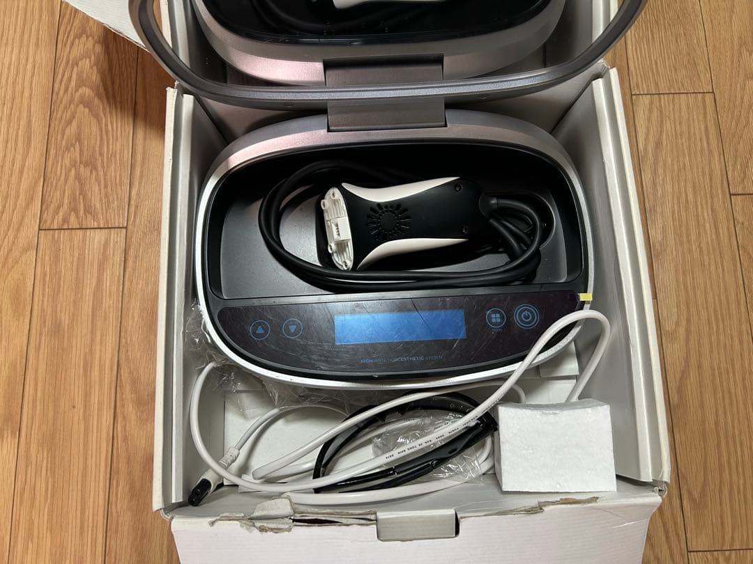 ケノン　フラッシュ式脱毛器