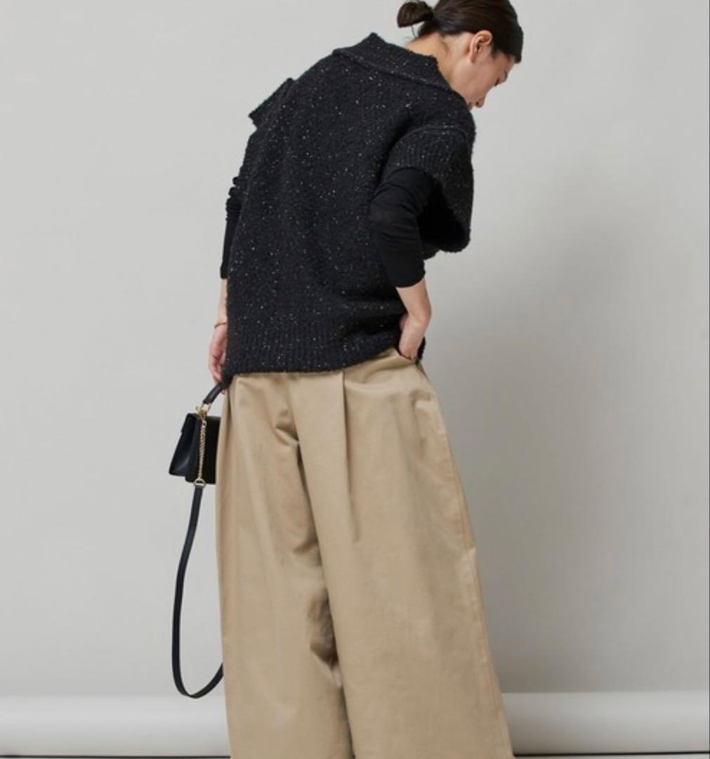 美品 curensology　ツイーディヤーンニットベスト　黒　カレンソロジー