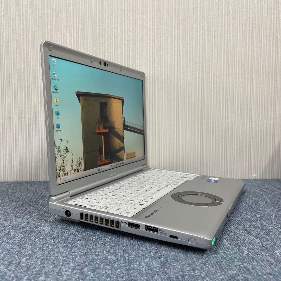 Panasonic　メモリ16GB　オフィス2021　爆速SSD512GB搭載