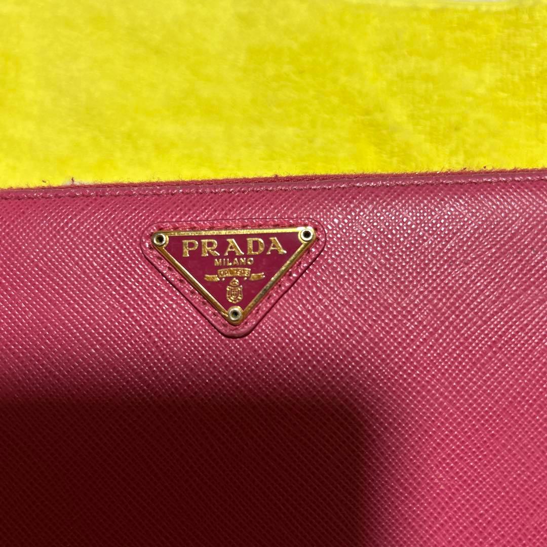 PRADA 長財布　サフィアーノ