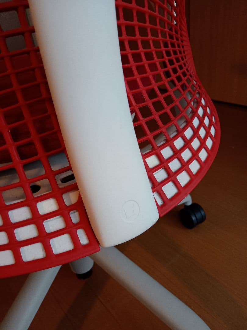 （最終値下げ） Herman Millerセイルチェア 　ホワイト＆レッド