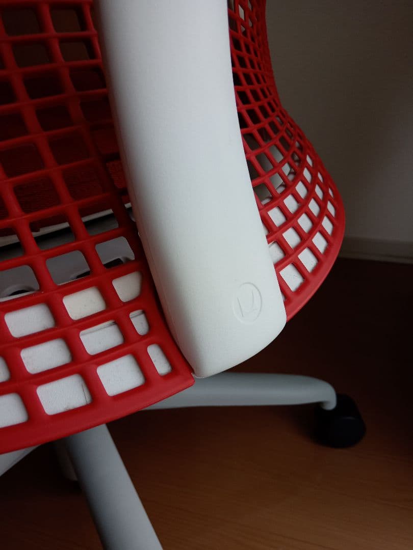 （最終値下げ） Herman Millerセイルチェア 　ホワイト＆レッド