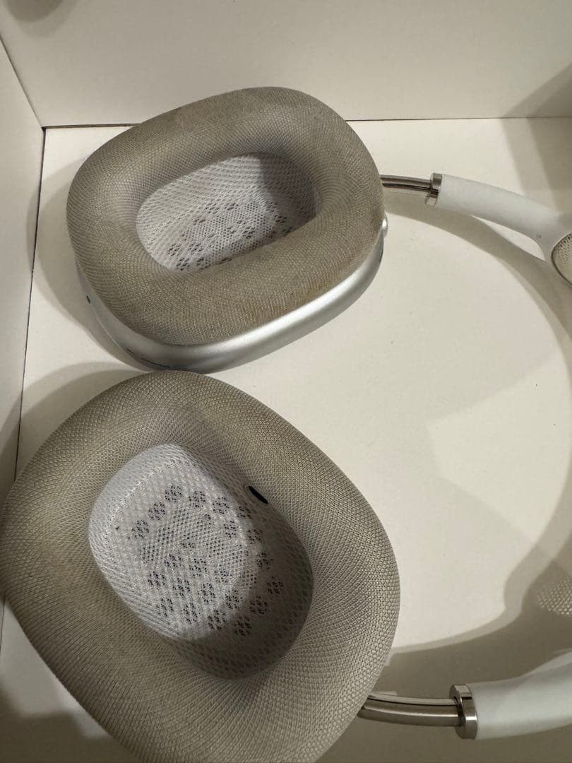 AirPods Max シルバー