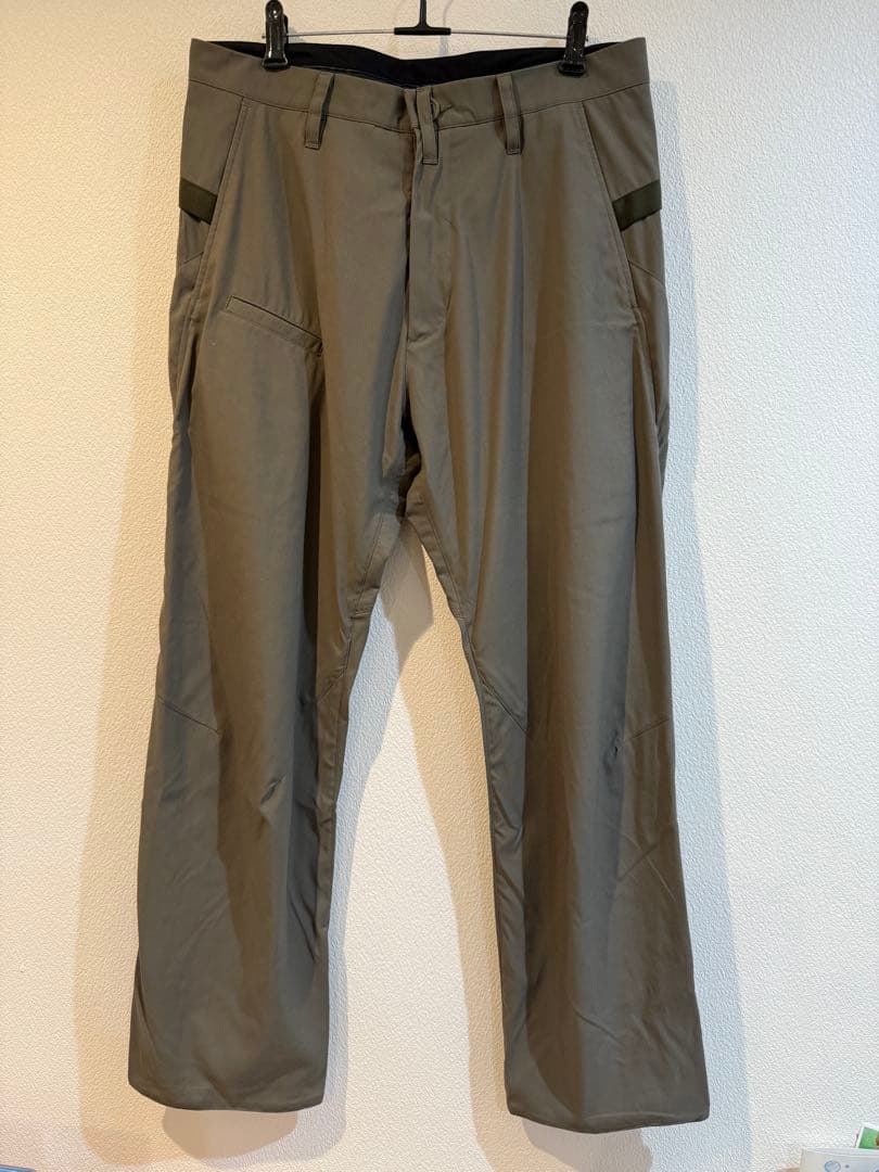 美品 ACRONYM アクロニウム P39-M GRAY S