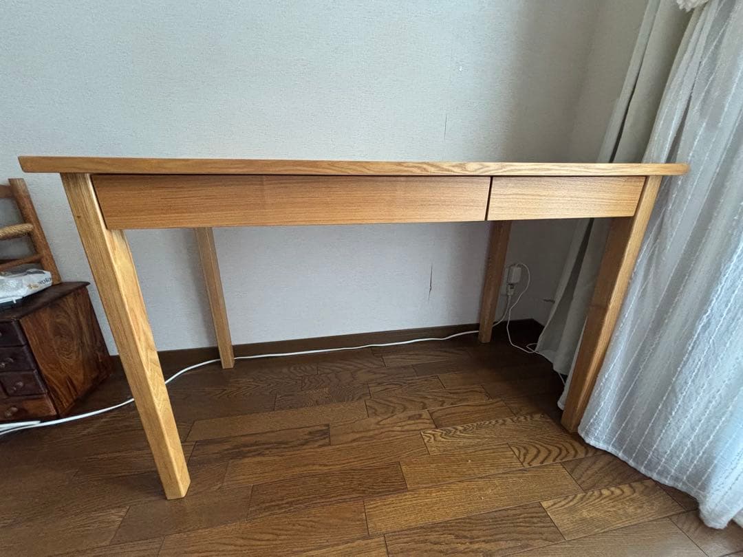 無印良品のシンプル学習机！