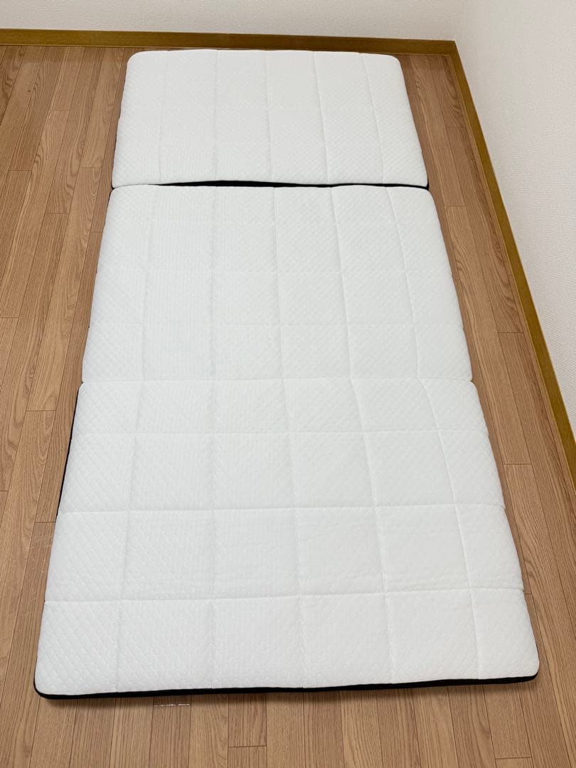 【西川の健康敷ふとん】ロイヤルスリープマットレス　シングル　三つ折り