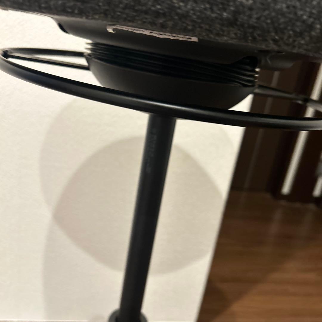 美品　IKEA LIDKULLENリドクレン昇降式椅子スツール