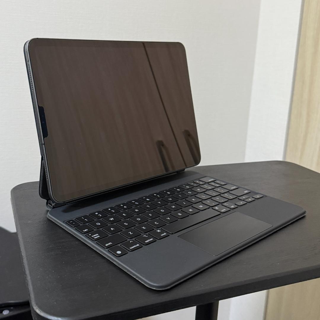 iPad Pro 11インチ 第二世代＋Magic Keyboard