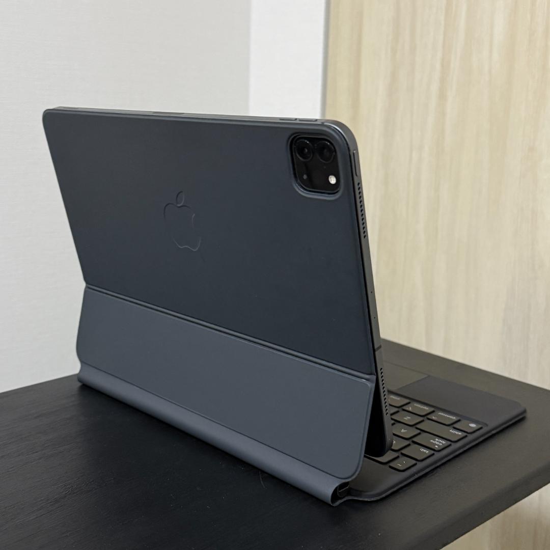 iPad Pro 11インチ 第二世代＋Magic Keyboard