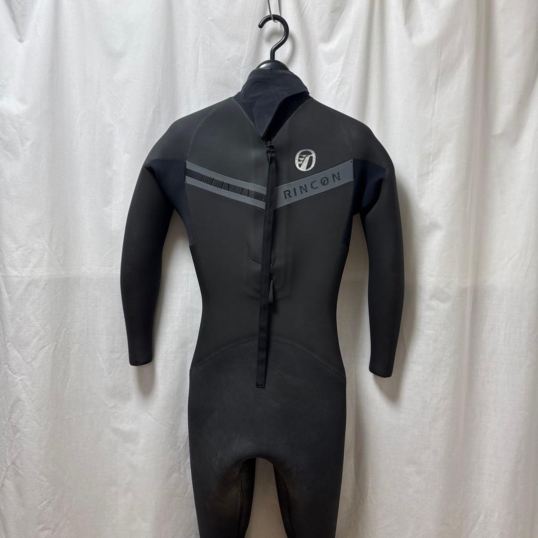 リンコン　セミドライウェットスーツ5×3mm