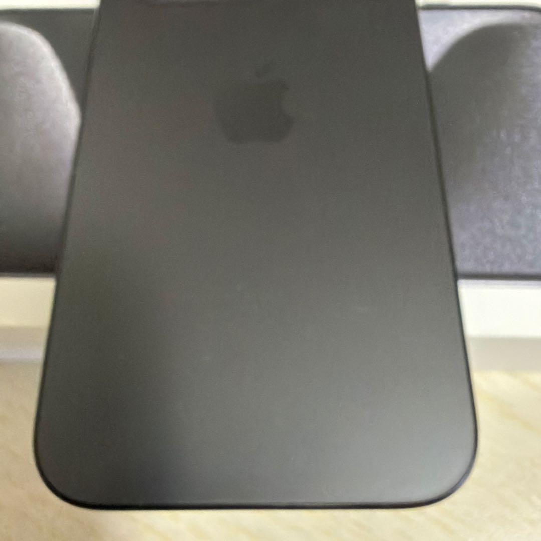 スマートフォン本体 iPhone15 Pro
