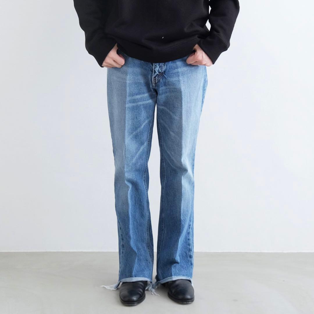 新品 INSCRIRE FLARE DENIM（BLUE USED）