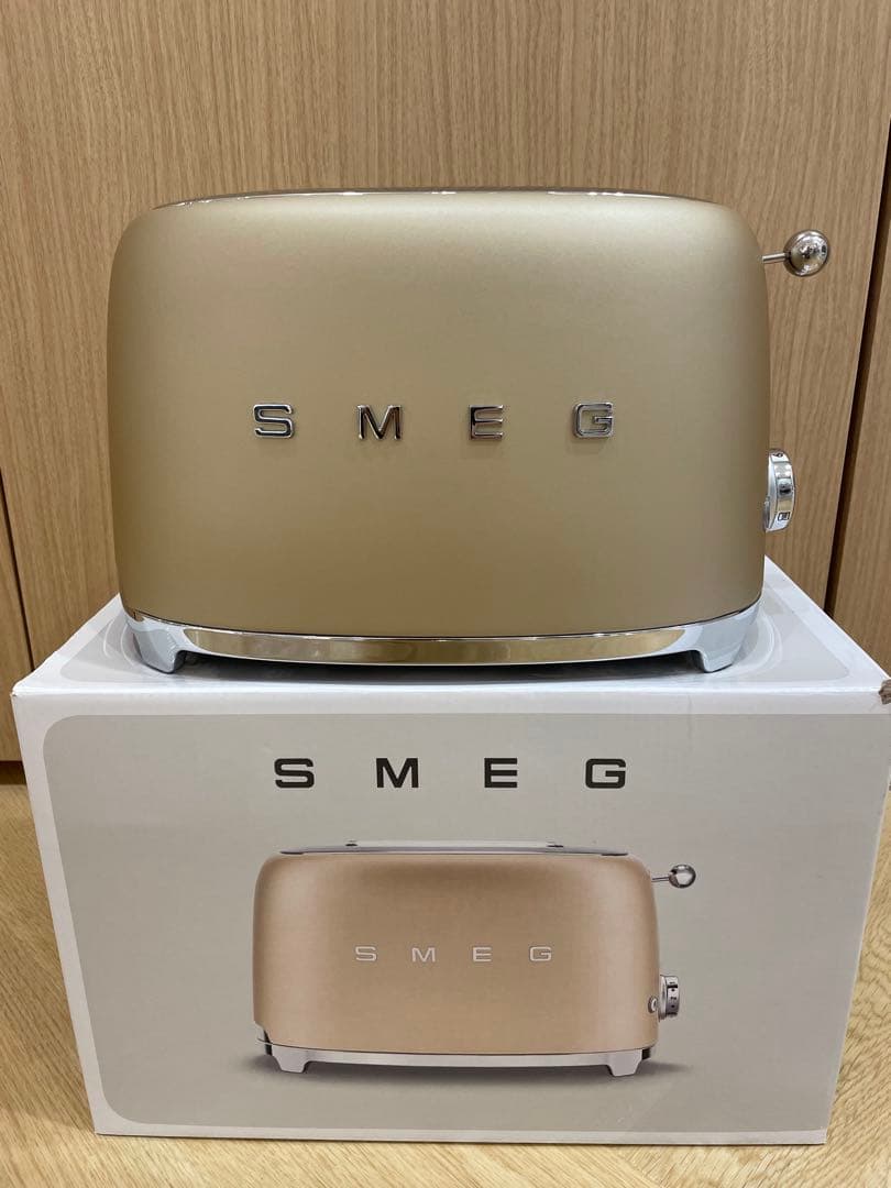 【新品未使用】SMEG スメッグ トースター (シャンパンマット)