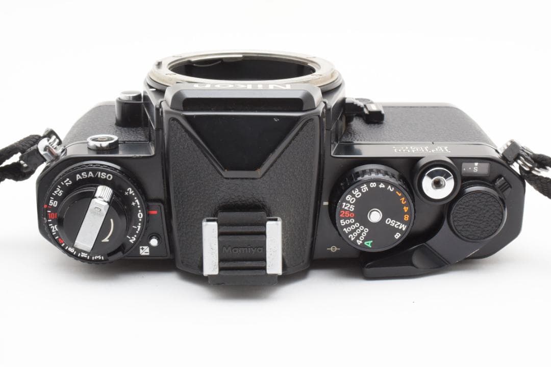 超美品 NIKON FE2 ブラック　フィルムカメラ　モルト新品交換済 M245