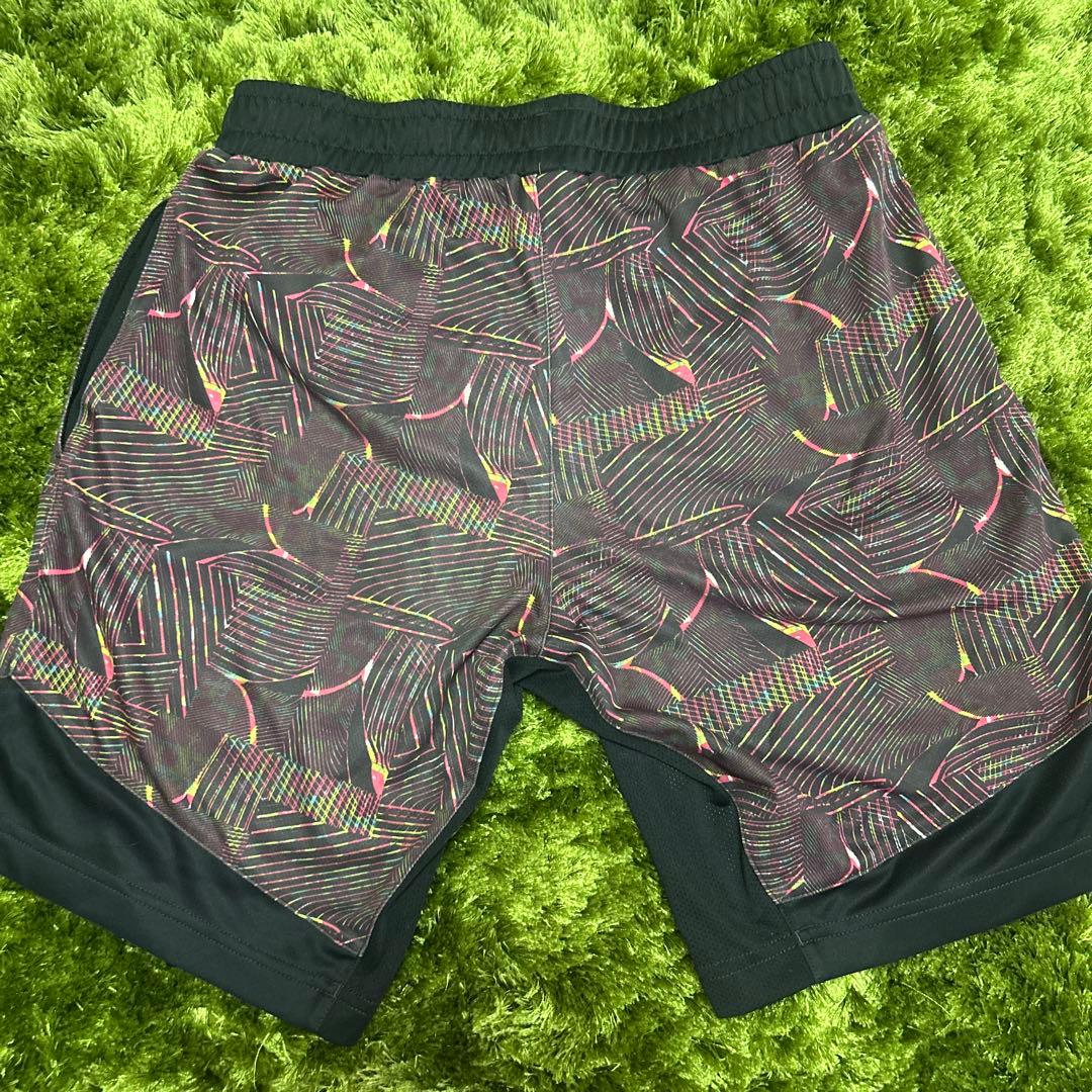 【廃盤品】YONEX ハーフパンツ