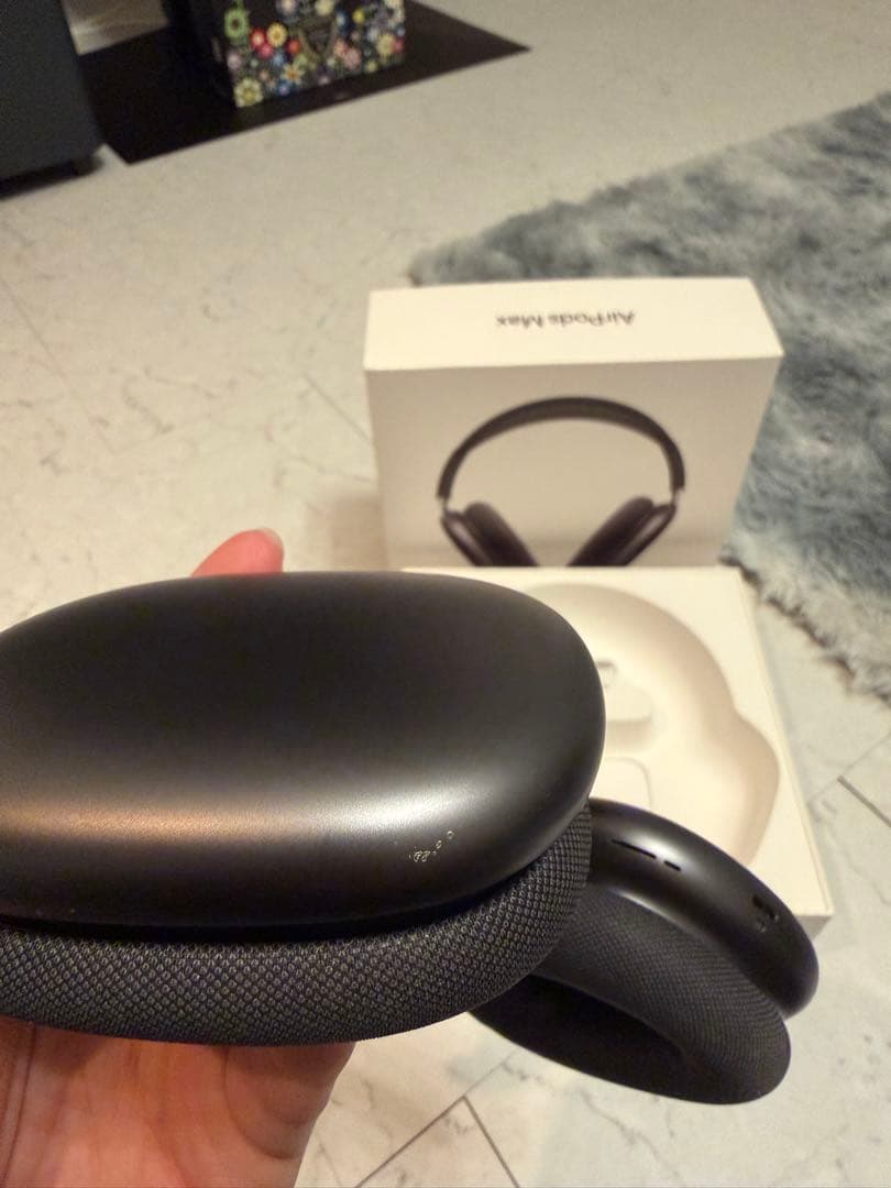 AirPods Max ブラック 動作確認済み 美品　カーボンケース付き
